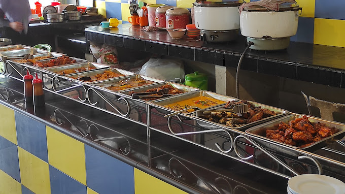 Kuliner Kota LangsaRumah makan Renggali